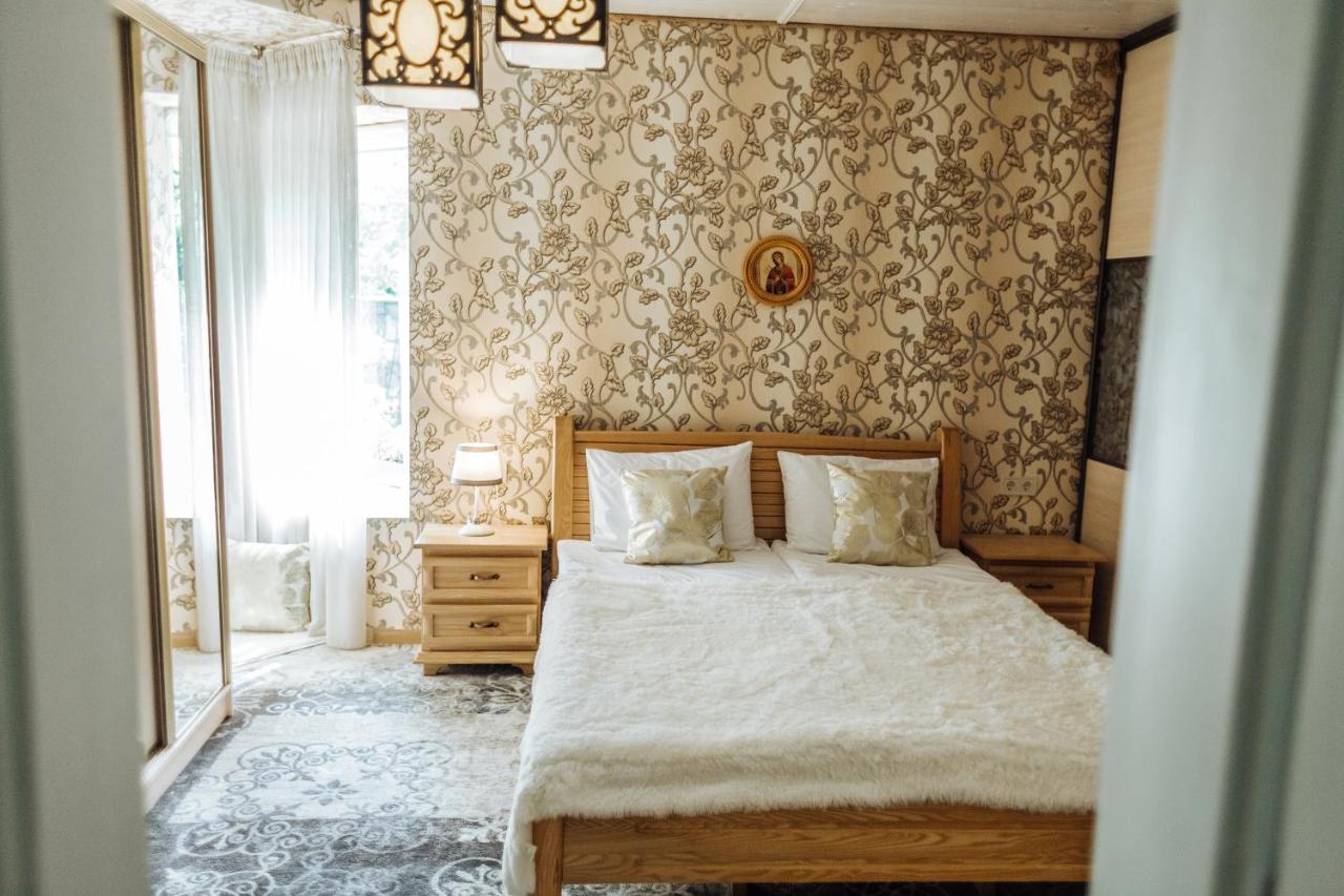 Hotel Velyka Vedmedytsya Otel Yaremche